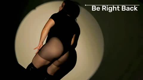 Isabella White online show from 04-18-26, 07:58