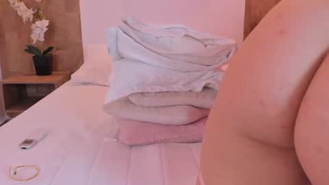 Snapshot of isabella_winkler chatting on 07-06-26, 03:03 isabella_winkler online show from 07-06-26, 03:03