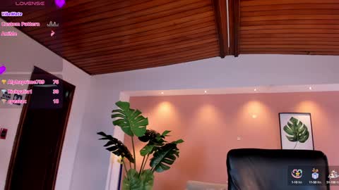 Isabella  Everyday From 0530 to 1430 Col Time online show from 02-05-25, 07:10