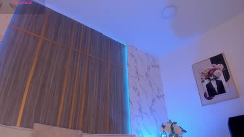 Snapshot of isabellaalen chatting on 06-08-26, 01:28 Isabella online show from 06-08-26, 01:28