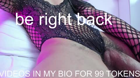 Snapshot of isabellabis chatting on 12-22-24, 05:34 Bella B -JOIN FREE online show from 12-22-24, 05:34