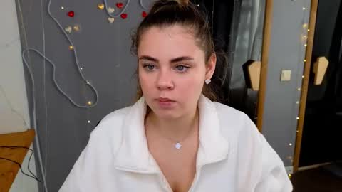 isabellabler online show from 09-26-25, 05:44