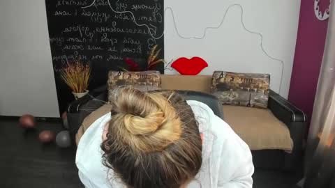 isabellabler online show from 04-13-26, 05:35