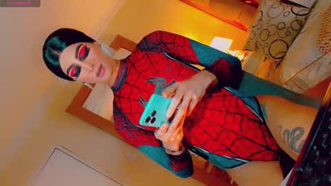 isabellagirs online show from 10-31-25, 09:10