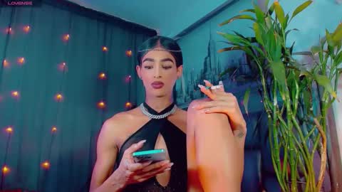 isabellagirs online show from 05-07-26, 10:09