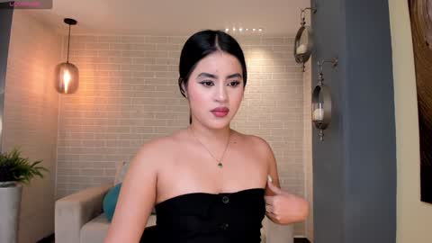 Isa Hill  online show from 01-02-25, 06:56