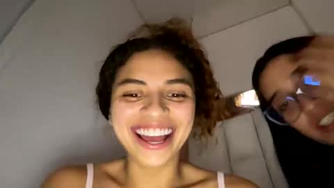 Snapshot of isabellakoffs chatting on 01-13-25, 08:47 Isabella.. back again online show from 01-13-25, 08:47