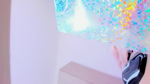 ISABELLA online show from 03-25-26, 08:20