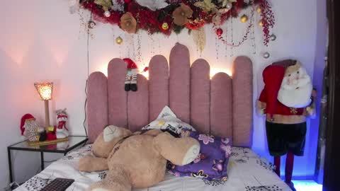  Martina  IG martissmith01 online show from 12-15-24, 01:57