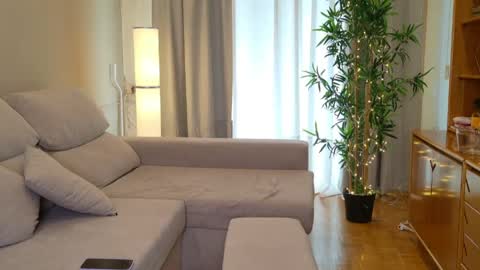 Snapshot of isabellauribe chatting on 04-30-26, 11:05 isabellauribe online show from 04-30-26, 11:05