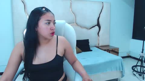 isabellrodriguez18 online show from 02-04-25, 08:13