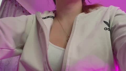 ISABELLA online show from 04-03-26, 11:19