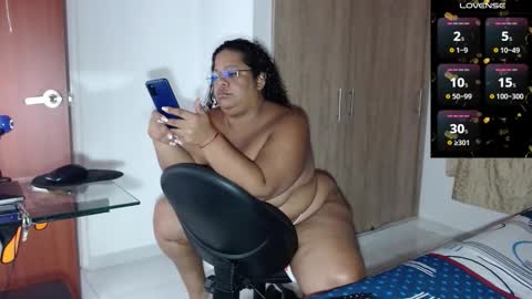 Snapshot of isahot_latin_doll chatting on 02-19-26, 07:54 isa online show from 02-19-26, 07:54