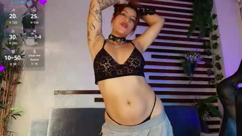 Isa online show from 11-29-25, 01:14