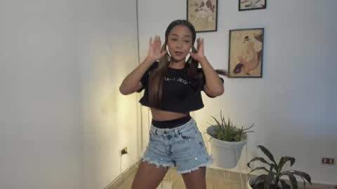 Isa Isabella online show from 01-13-26, 10:04