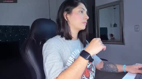 isabel  online show from 01-27-25, 11:22