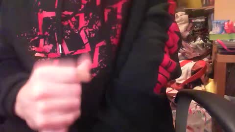 Snapshot of isazayh chatting on 12-16-25, 08:36 Isazayh online show from 12-16-25, 08:36