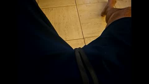 Snapshot of iscrewinutibolt chatting on 01-15-26, 11:26 Carlos online show from 01-15-26, 11:26