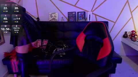 Snapshot of ise_lunny chatting on 11-10-25, 03:38 isabela online show from 11-10-25, 03:38