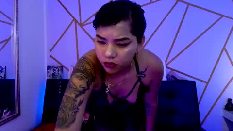 Snapshot of ise_lunny chatting on 11-11-25, 04:56 isabela online show from 11-11-25, 04:56