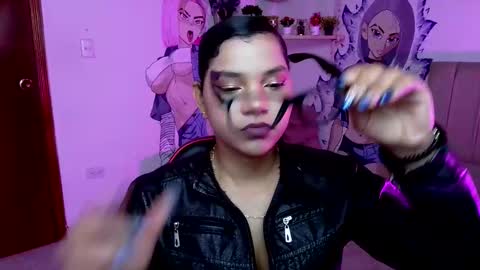 Snapshot of ise_lunny chatting on 11-18-25, 04:17 isabela online show from 11-18-25, 04:17