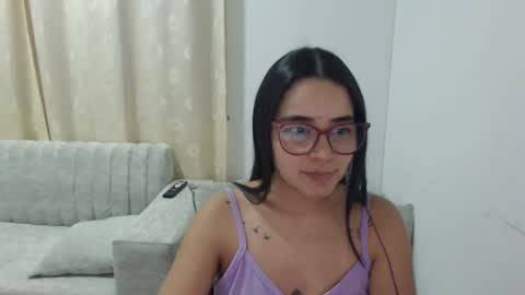 Emma online show from 03-17-26, 04:06