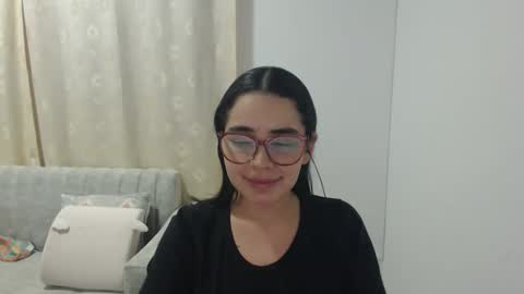 Emma online show from 04-06-26, 04:10