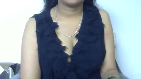 ishika_ishu online show from 09-12-25, 03:17