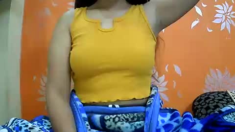 ishika_singh_ online show from 01-16-25, 02:41