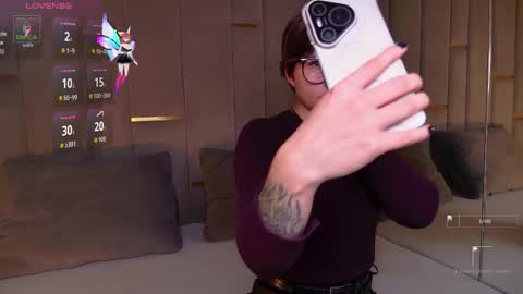 Ishtar online show from 10-24-25, 10:22