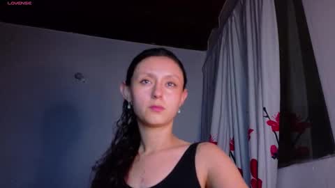 Snapshot of isis1012 chatting on 02-24-26, 03:37 isa online show from 02-24-26, 03:37