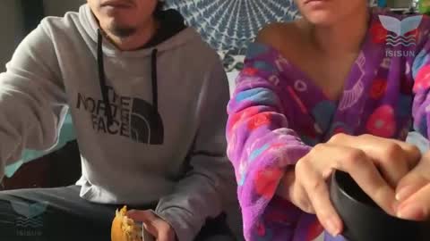 Snapshot of isissun03 chatting on 01-06-26, 12:53 Isis SUN online show from 01-06-26, 12:53