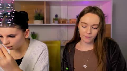 Snapshot of isla_dior chatting on 12-21-25, 07:59 isla_dior online show from 12-21-25, 07:59