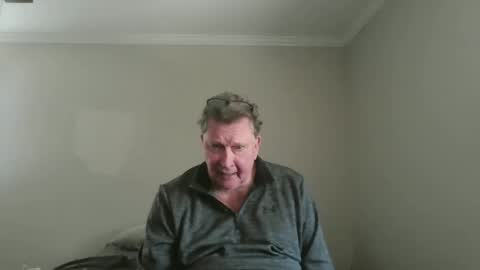 Snapshot of island625103 chatting on 02-16-26, 07:43 island625103 online show from 02-16-26, 07:43