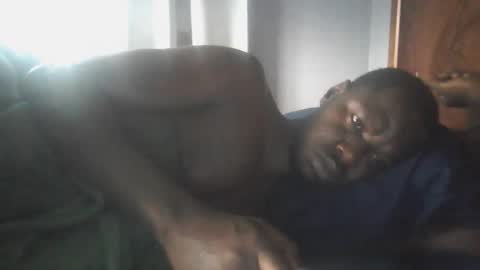 Snapshot of islandbey242 chatting on 05-16-26, 10:58 islandbey242 online show from 05-16-26, 10:58