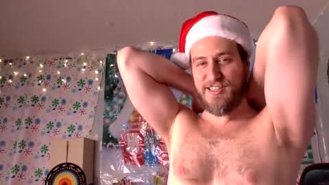 IslandDudeHawaii online show from 12-18-25, 12:27