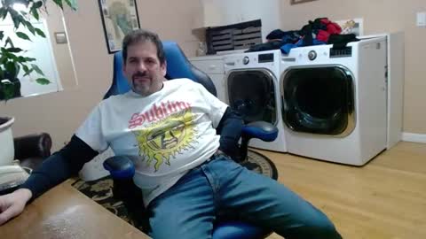 Jim online show from 01-08-25, 10:16