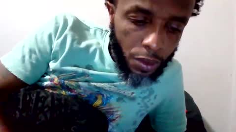 Snapshot of islandmaker chatting on 09-25-25, 09:07 islandmaker online show from 09-25-25, 09:07