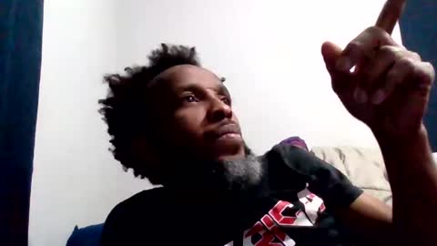 Snapshot of islandmaker chatting on 01-13-26, 09:58 islandmaker online show from 01-13-26, 09:58