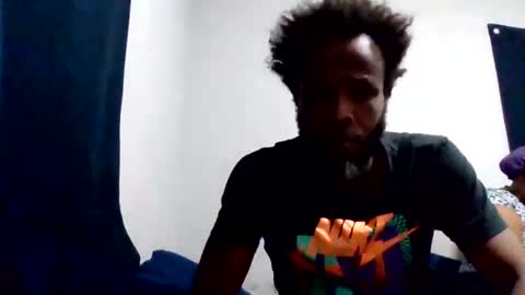 Snapshot of islandmaker chatting on 02-05-26, 06:29 islandmaker online show from 02-05-26, 06:29