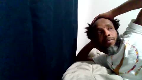 Snapshot of islandmaker chatting on 02-12-26, 06:52 islandmaker online show from 02-12-26, 06:52