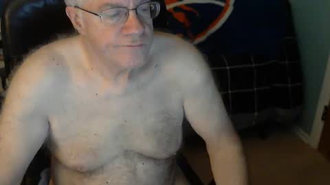 Snapshot of islesman22 chatting on 12-04-24, 10:13 islesman22 online show from 12-04-24, 10:13