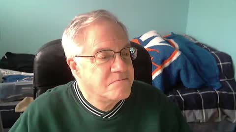 Snapshot of islesman22 chatting on 02-15-25, 06:33 islesman22 online show from 02-15-25, 06:33