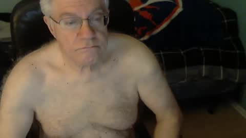 Snapshot of islesman22 chatting on 02-24-25, 10:26 islesman22 online show from 02-24-25, 10:26