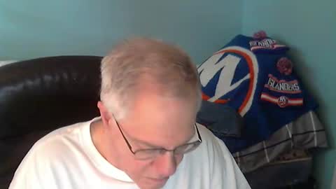 islesman22 online show from 05-19-26, 10:38