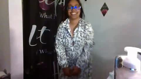 Sharice online show from 04-20-26, 10:44