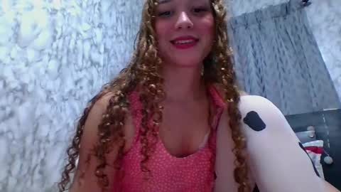 Snapshot of issa30213 chatting on 12-13-24, 05:49 Issa online show from 12-13-24, 05:49