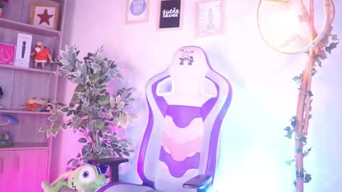 Snapshot of issa_monterrey chatting on 02-17-26, 12:45 ISSA online show from 02-17-26, 12:45