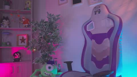 Snapshot of issa_monterrey chatting on 02-24-26, 12:36 ISSA online show from 02-24-26, 12:36