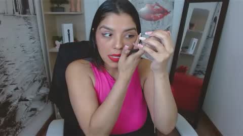 Issa  online show from 03-12-25, 04:02